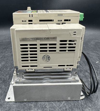 OMRON CIMR - V7AZ40P4 VARISPEED V7 INVERTER DRIVE - KLR Automation