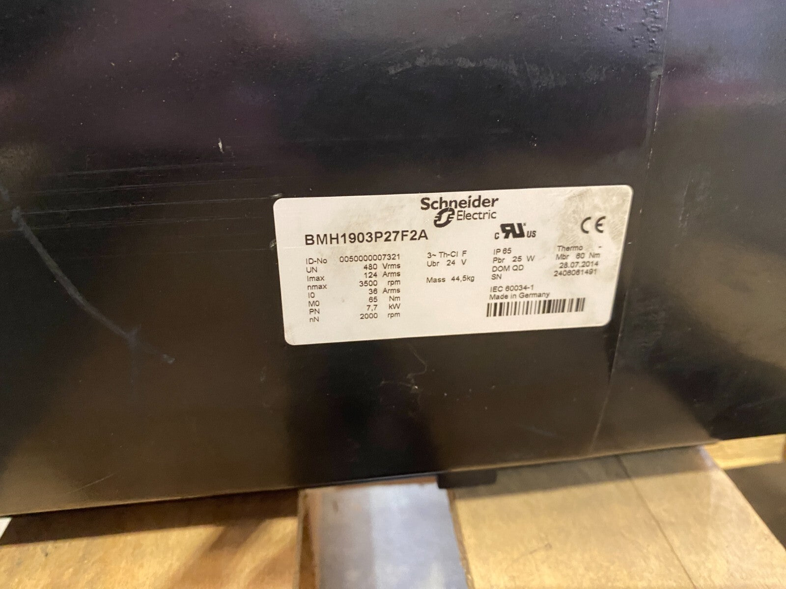 SCHNEIDER ELECTRIC BMH1903P27F2A SERVO MOTOR - KLR Automation