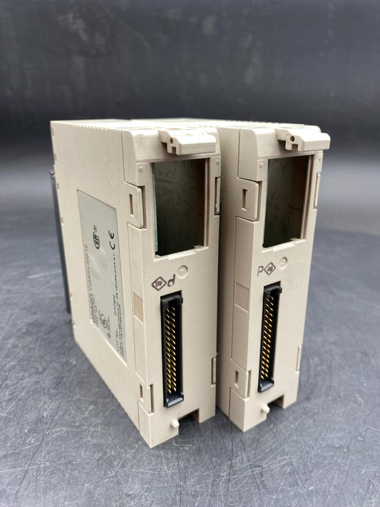 LOT OF 2 OMRON C200H-ID212 INPUT UNIT
