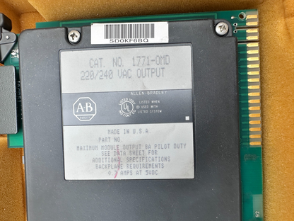 ALLEN-BRADLEY 1771-OMD 17710MD 220/240 VAC OUTPUT