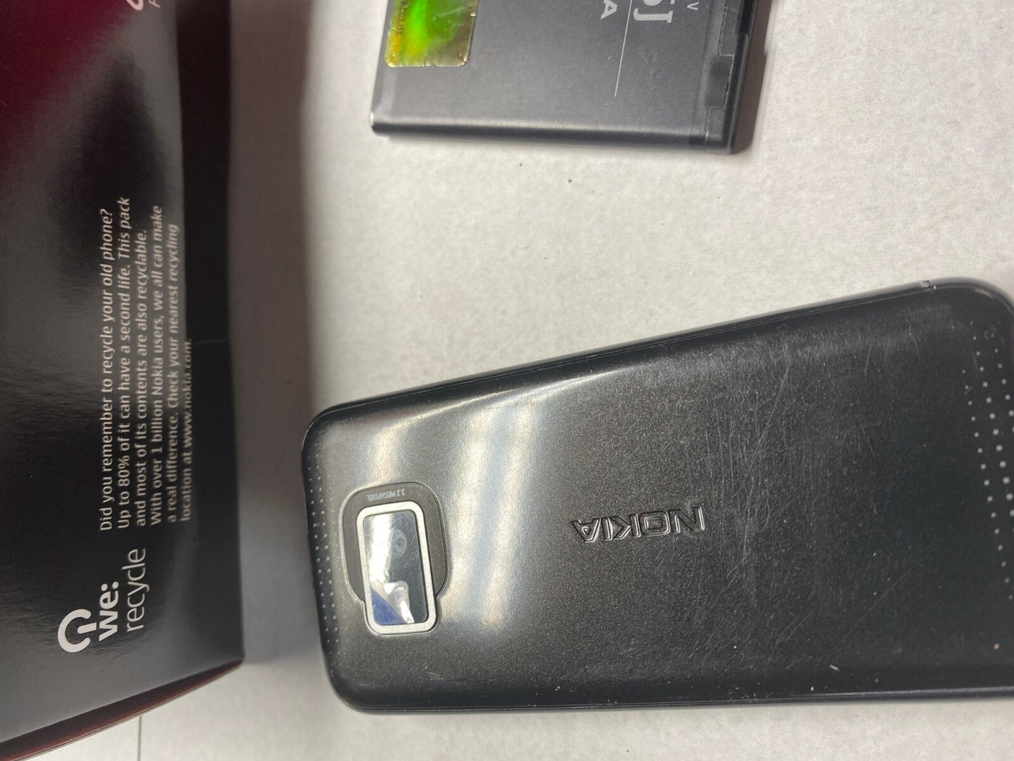 Nokia XpressMusic 5530 Mobile Phone Old Stock Rare collectors Mobile Phone Cell 