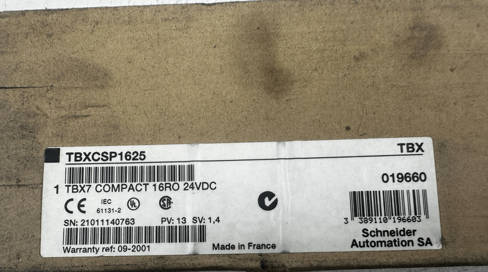 SCHNEIDER AUTOMATION TBXCSP1625 MODICON TBX7 COMPACT 16RO 24VDC NEW OLD STOCK x1 - KLR Automation