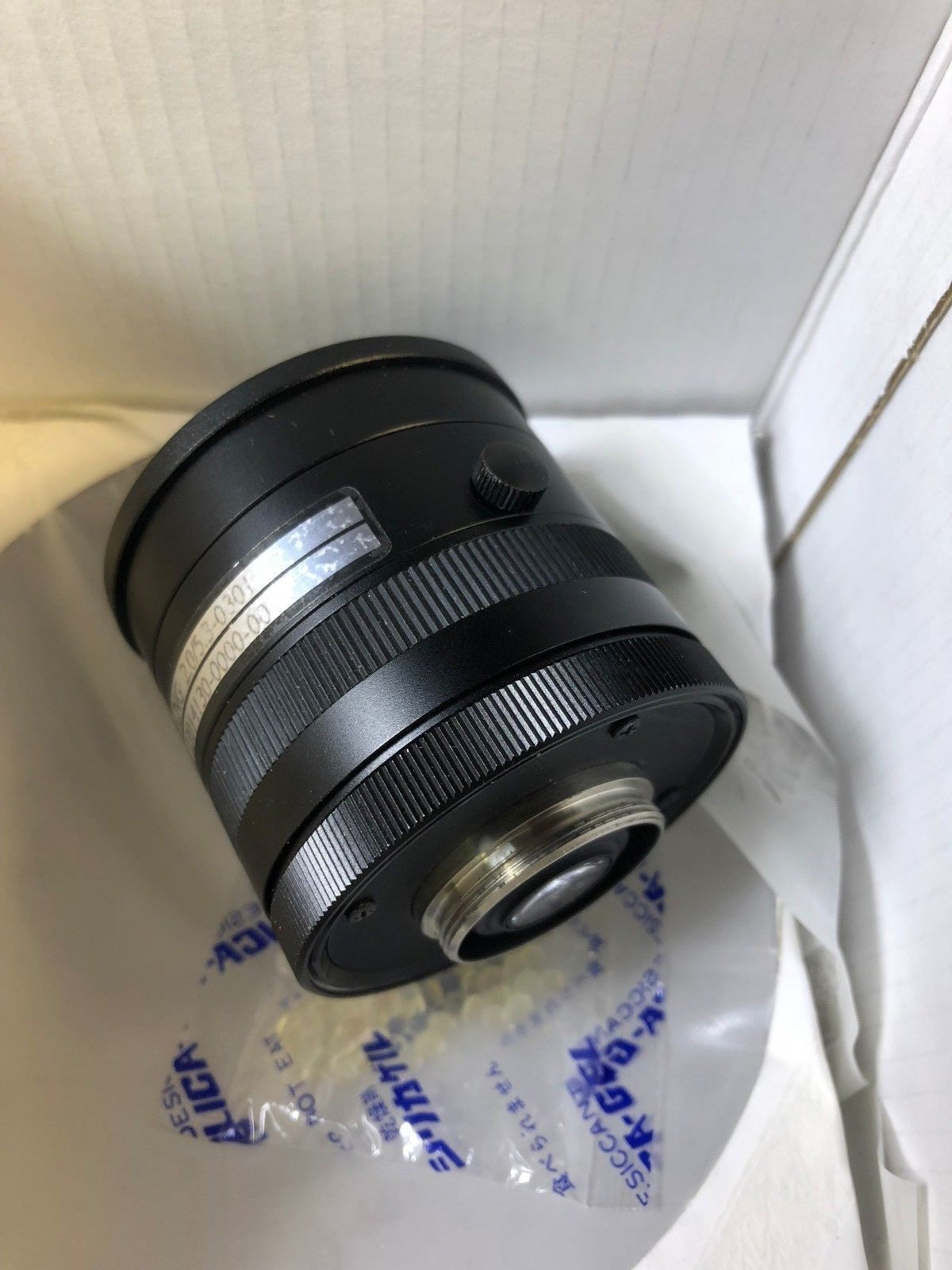 SCHNEIDER OPTICS 21-036939 5.3MM F2.0 1/3" IRIS C-MOUNT 3-CCD Cinegon 2.0