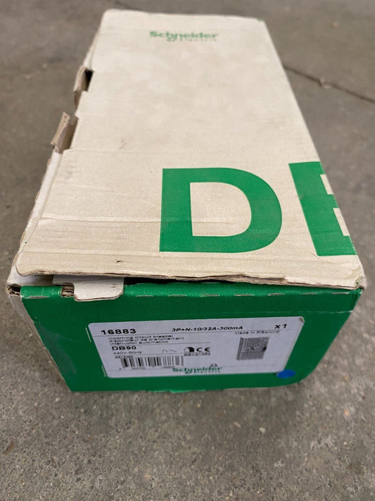 SCHNEIDER ELECTRIC 16883 DDI 3P+N - 10/32A - 300mA INCOMING CIRCUIT BREAKER DB90 - KLR Automation