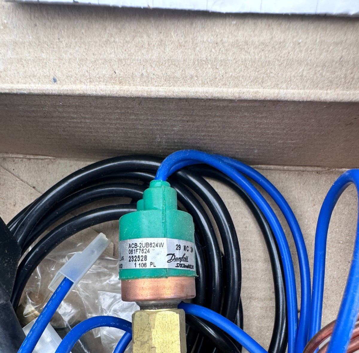 ALCO CONTROLS FSX-42K PCN 0715488 + DANFOSS ACB-2UB624W 061F7624
