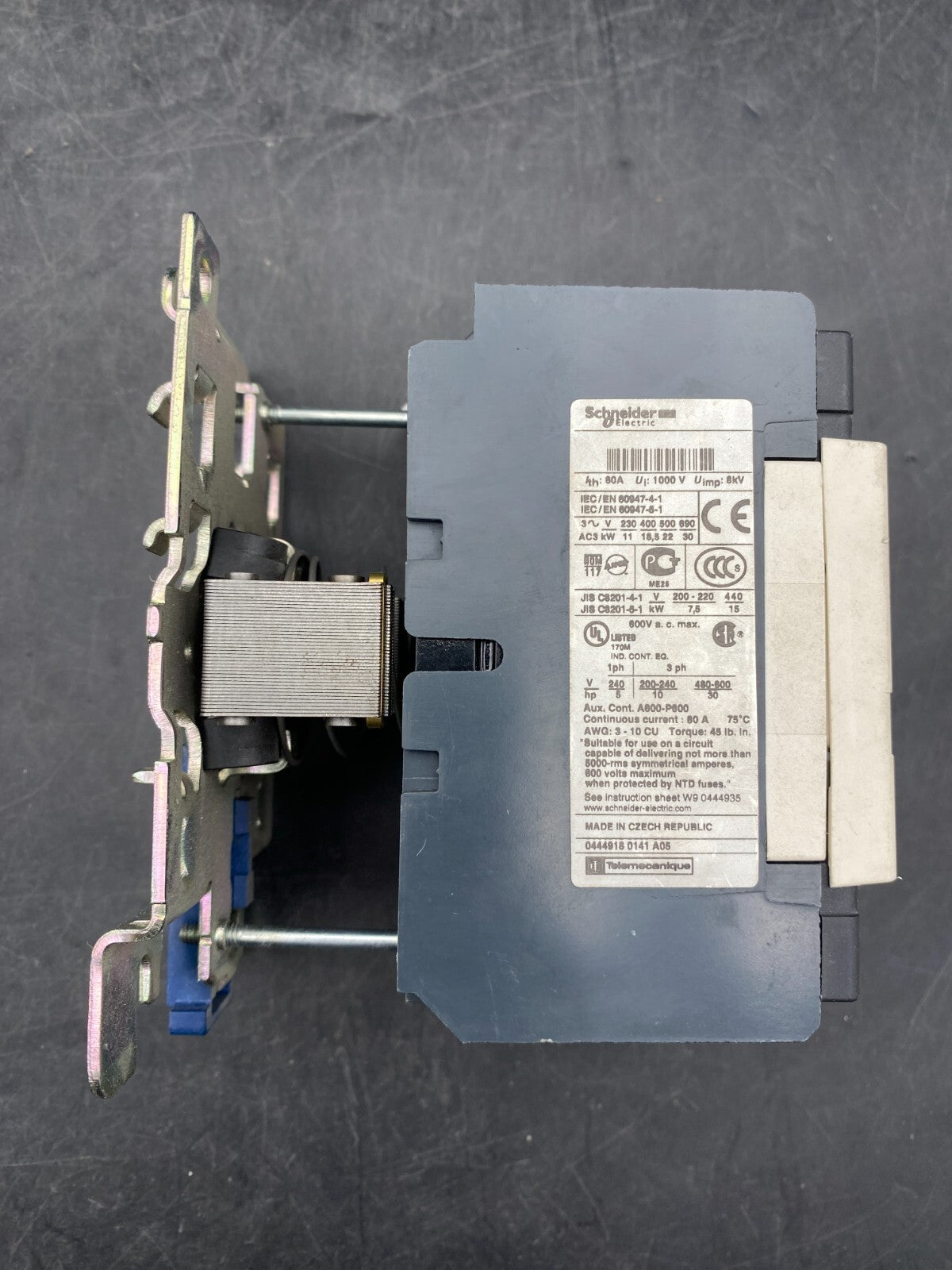 3 x Schneider Electric LC1 D40B Contactor LC1D40 - KLR Automation