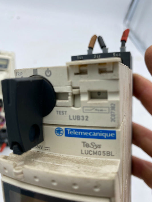 1pc x. Schneider Electric Telemecanique LUB32 + LUCM05BL + MODBUS - KLR Automation