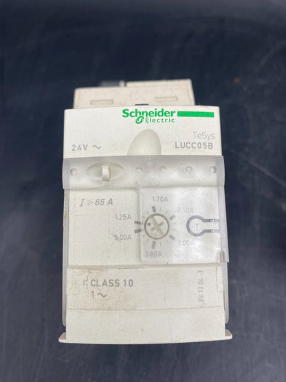 LOT OF 4 SCHNEIDER ELECTRIC LUCC05B 24V CONTROL UNIT