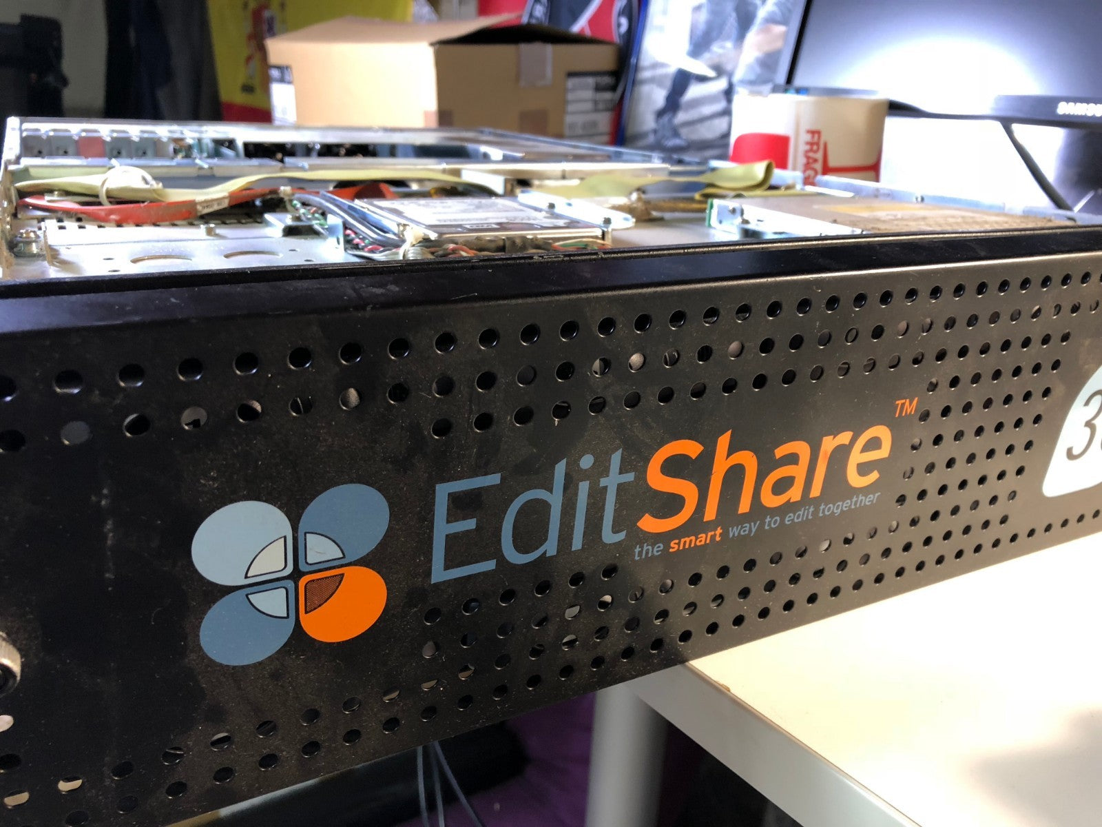 Editshare  3U Storage  Server 16 X 500Gb With Dongle