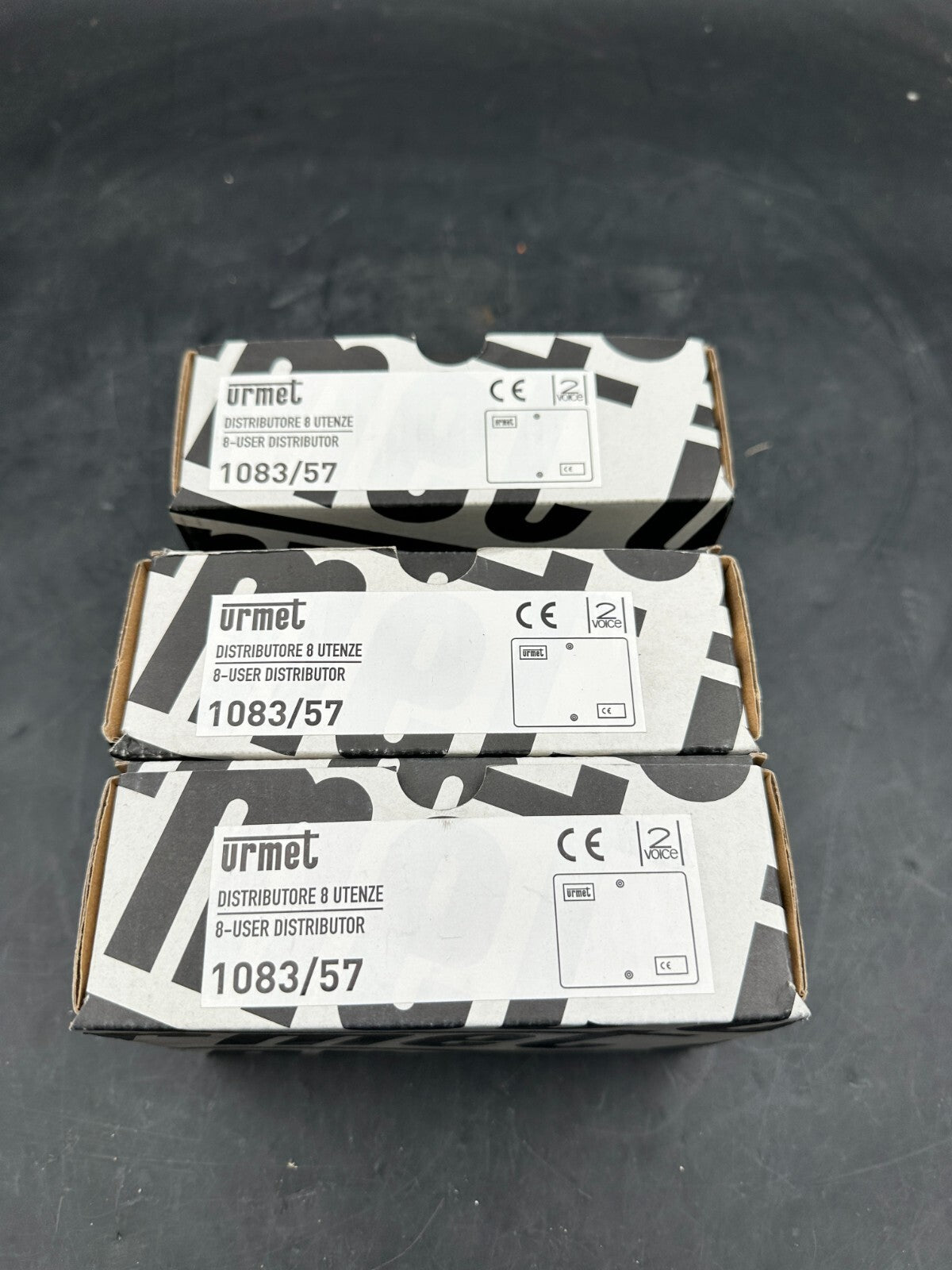 1pc x Derivateur video 8s 2voice - URMET 1083/57 - KLR Automation
