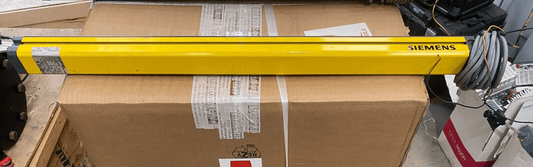 SIEMENS SIGUARD 3RG7842 - 6DG01 LIGHT CURTAIN RECEIVER - KLR Automation