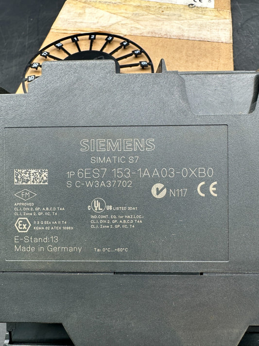 Siemens SIMATIC S7 ET200M 6ES7 153-1AA03-0XB0 PLC