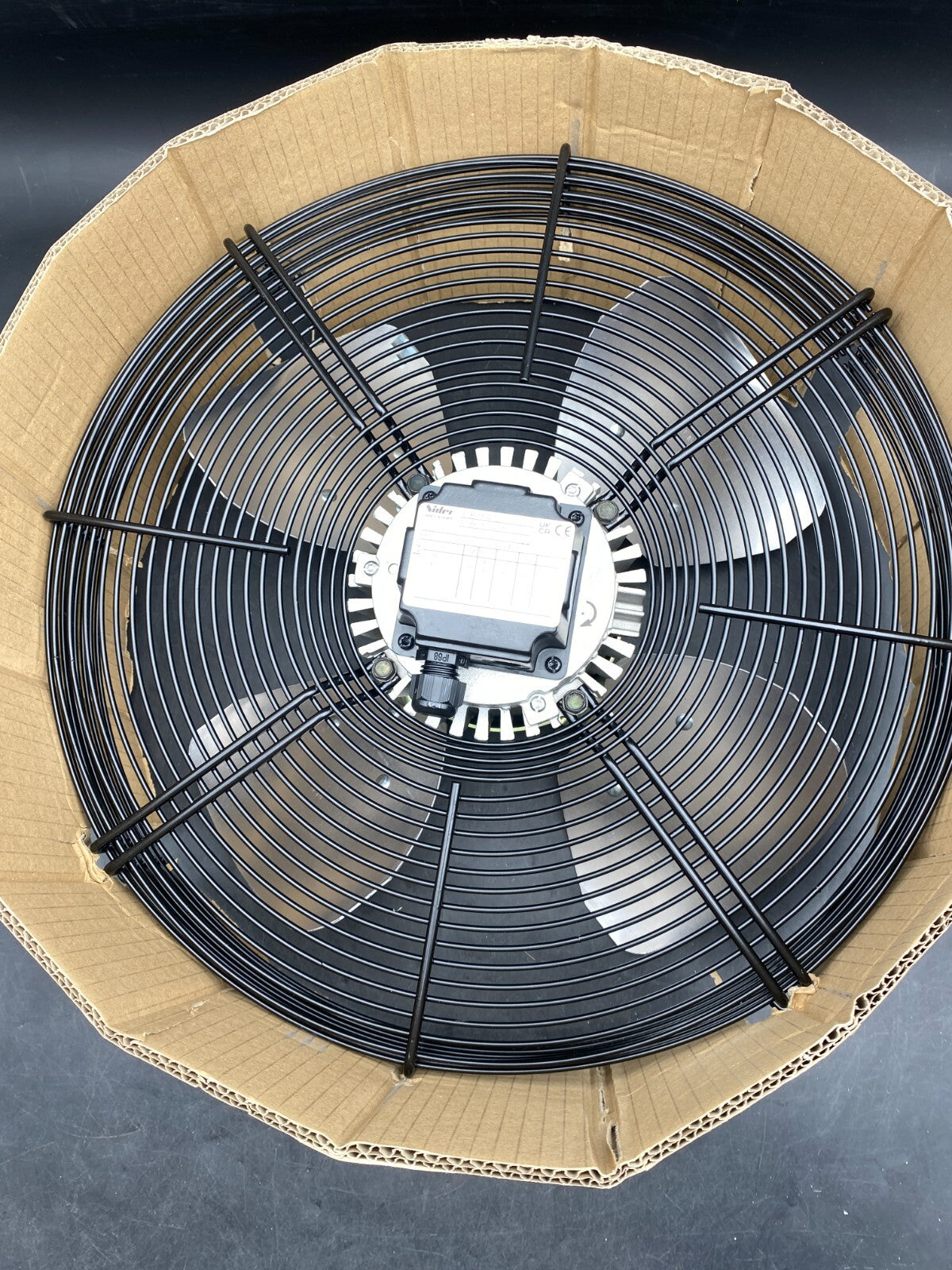 1 pc x VCHE0143 VHE400GB35 - HE22 4P 0,150kW  Nidec Leroy-Somer HE22/T VHE400