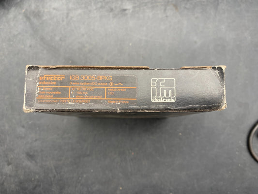 IFM IGB3005-BPKG 3 WIRE SYSTEM/DC OUTPUT