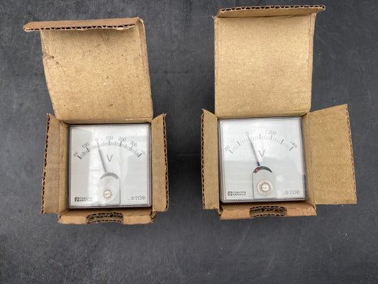 LOT DE 2 CHAUVIN ARNOUX 533325 001 549370 003 VOLTMETRE - KLR Automation