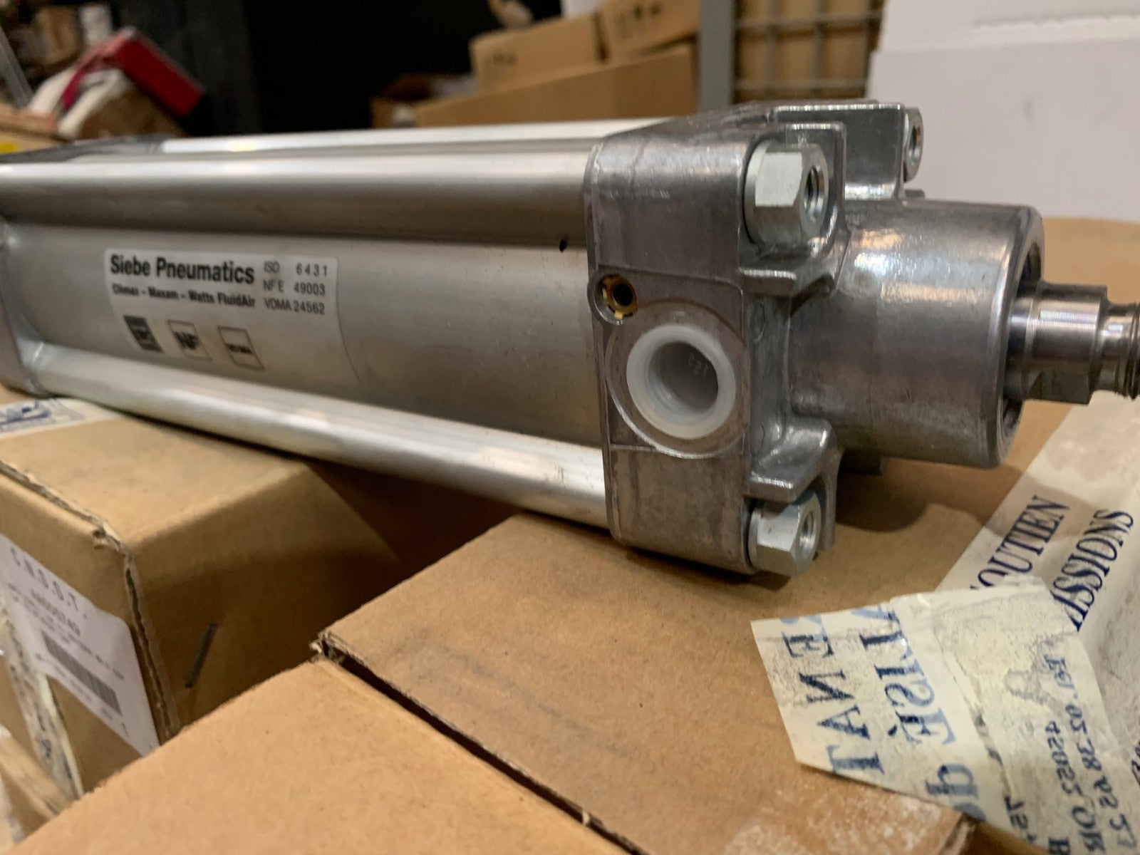Siebe Pneumatics Verrin  CXP 63mm Magnetique