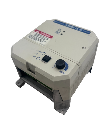 TELEMECANIQUE ATV16U09M2 ALTIVAR 16 208-240V 0.5HP/0.37kW