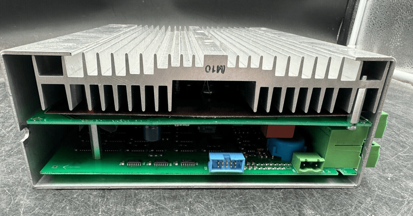 BAUMULLER BUS3 - 15/30 - 31 - 010 GKB 200% 2s SERVO DRIVER - KLR Automation