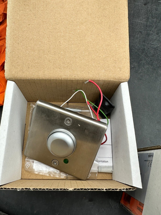 1pc x Bouton - poussoir antivandale NO - NF à encastrer handicap. 005522 BTICINO - KLR Automation