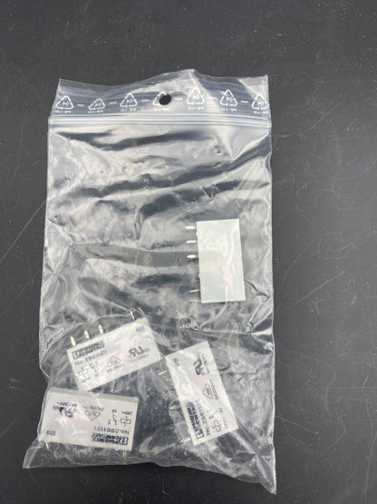 SET OF 73 RELAY OMRON MY2 - US - SV G2R - 14 MY4N KUHNKE 135A4 IDEO RY2S - U FINDER 55.3 - KLR Automation