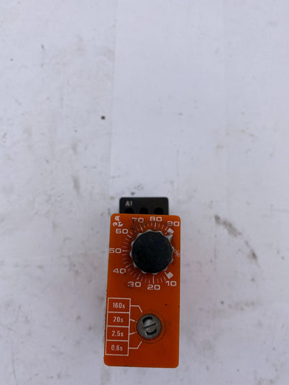 1pc x SYRELEC BGS 12 TIMED RELAY 220V