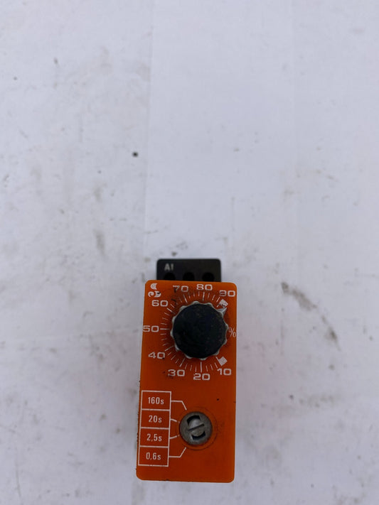 1pc x SYRELEC BGS 12 TIMED RELAY 220V