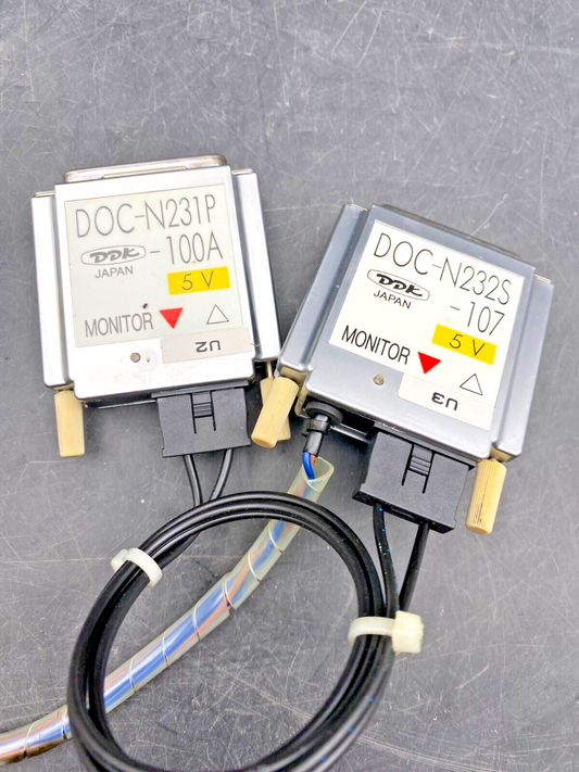 DDK MONITOR DOC-N231P-100A + DOC-N232S-107 MONITOR CONNECTOR