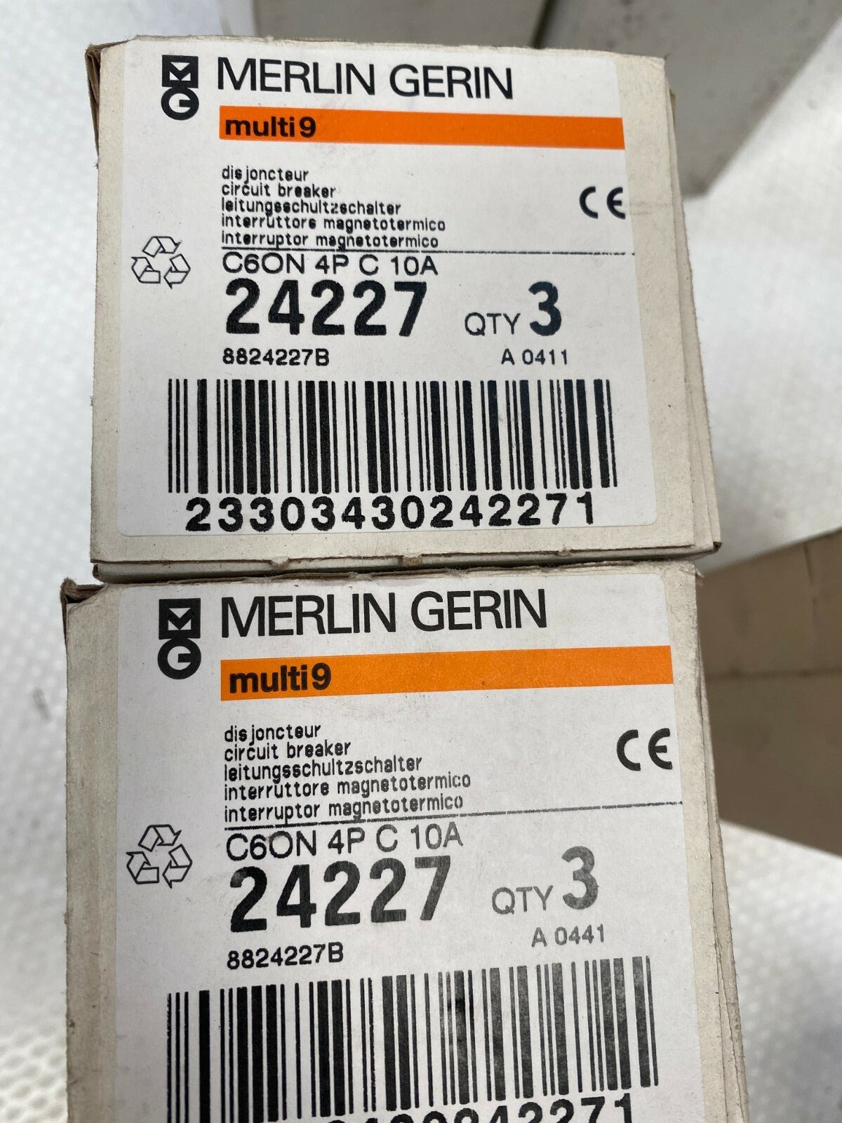 3 pc x Merlin Gerin Schneider multi 9 24227 C60N 4P C 10A - KLR Automation