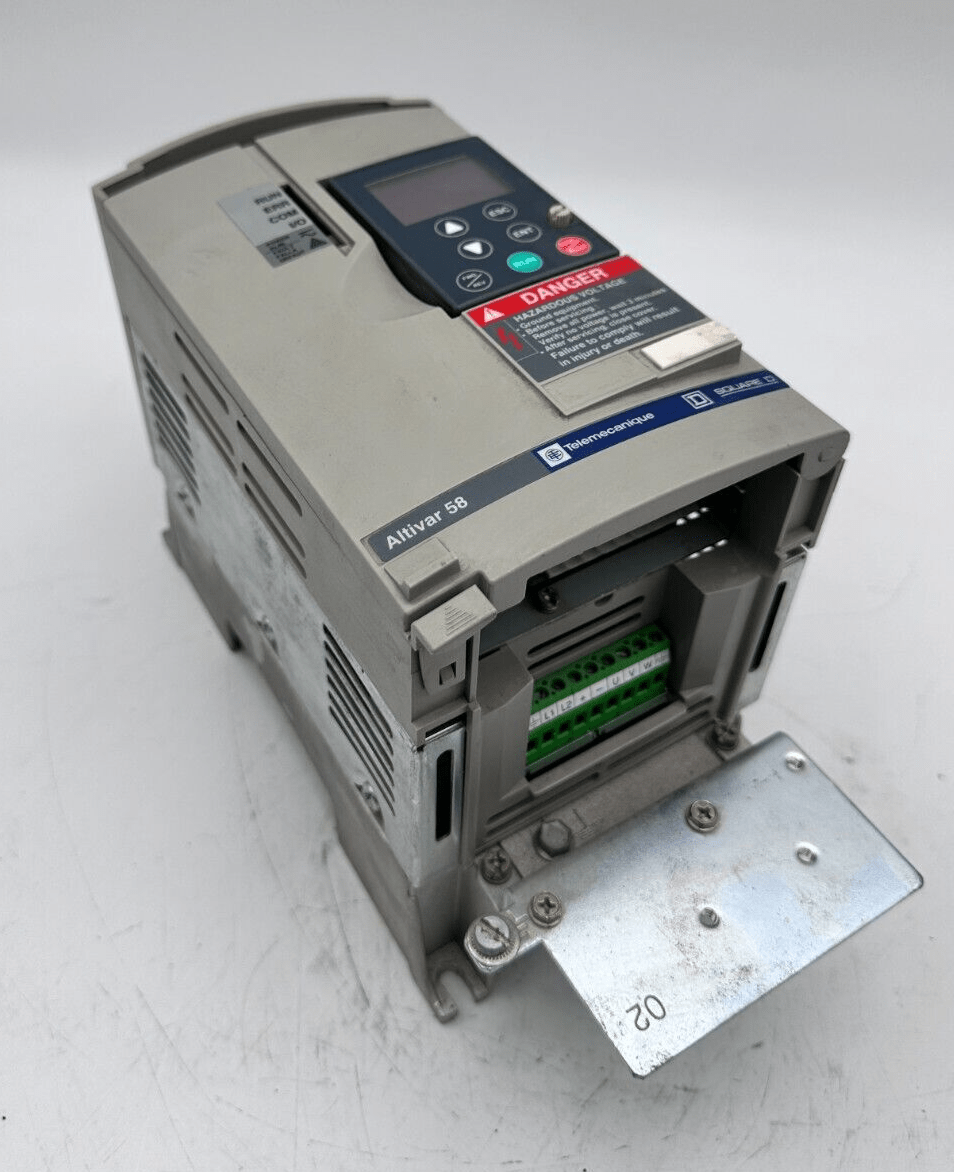 TELEMECANIQUE ATV58HU18M2 ALTIVAR 58 0.75kW 1HP VARIATEUR DE FREQUENCE - KLR Automation