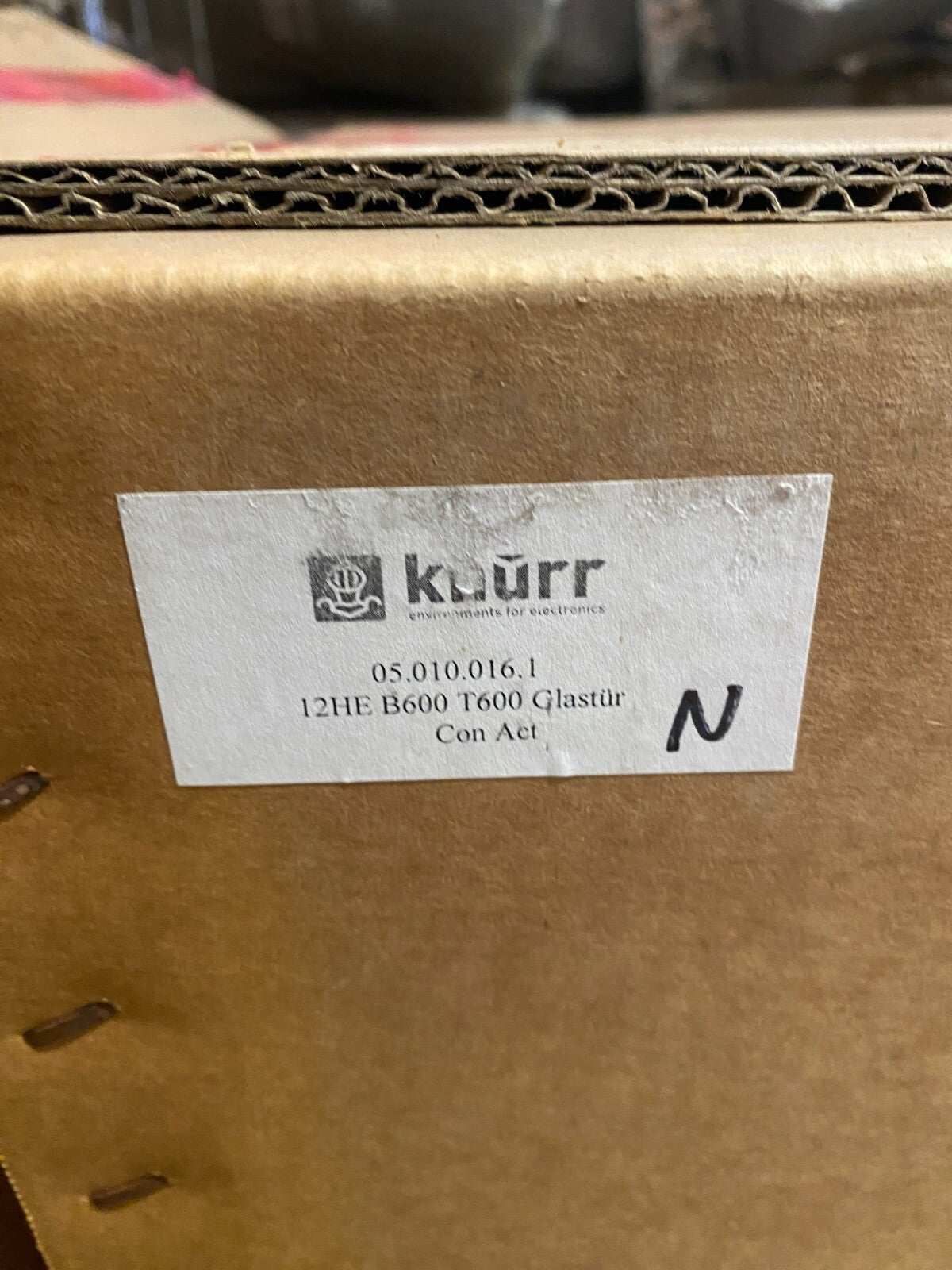 KNURR CON ACT 05.010.016.1 12HE B600 T600 COFFRET MURAL 19'' - KLR Automation