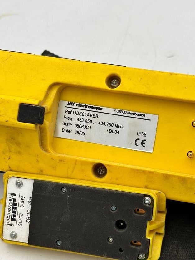 1x JAY ELECTRONIQUE UDE01ABBB 433.50 434.790 MHz S/N 0506JC1/D004 - 0505BA1/D005