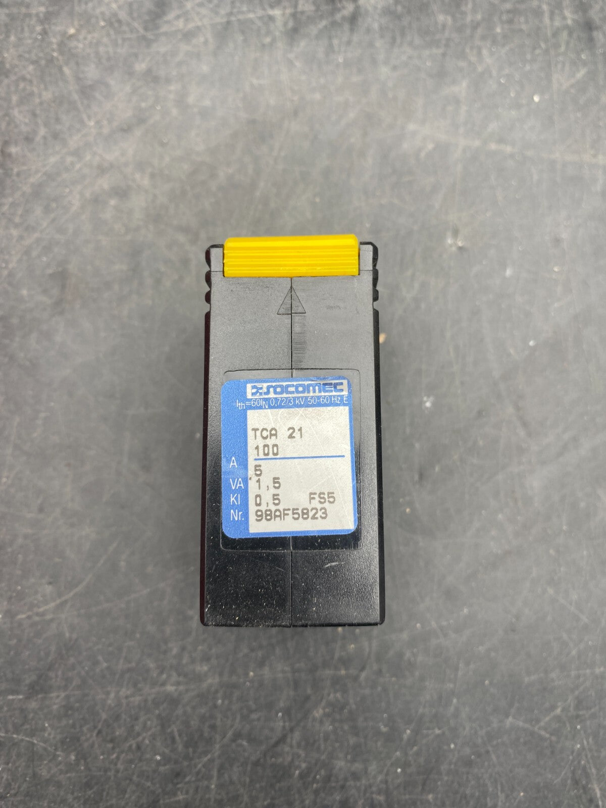 LOT DE SOCOMEC TCB 28 - 30 50 5A 1VA + TCA 21 100 5A 1.5VA 0.72/3kV 50 - 60Hz - KLR Automation