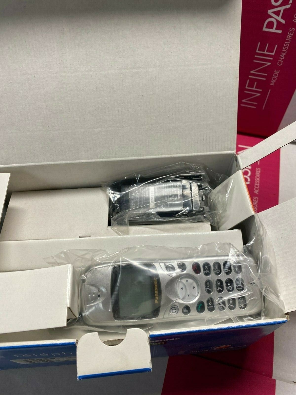 Panasonic GD52 Mobile Phone Old Stock Rare collectors Mobile Phone - KLR Automation