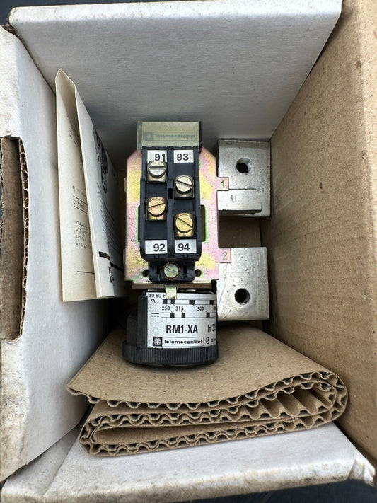 TELEMECANIQUE RM1 - XA315 RELAIS MAGNETO - THERMIQUE 250 - 800A - KLR Automation