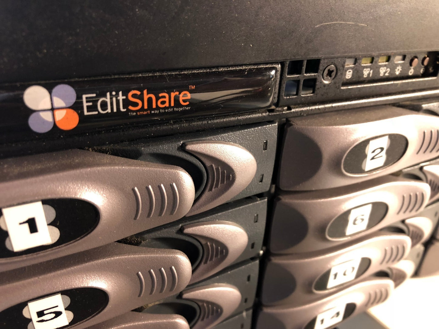 Editshare  3U Storage  Server 16 X 500Gb With Dongle
