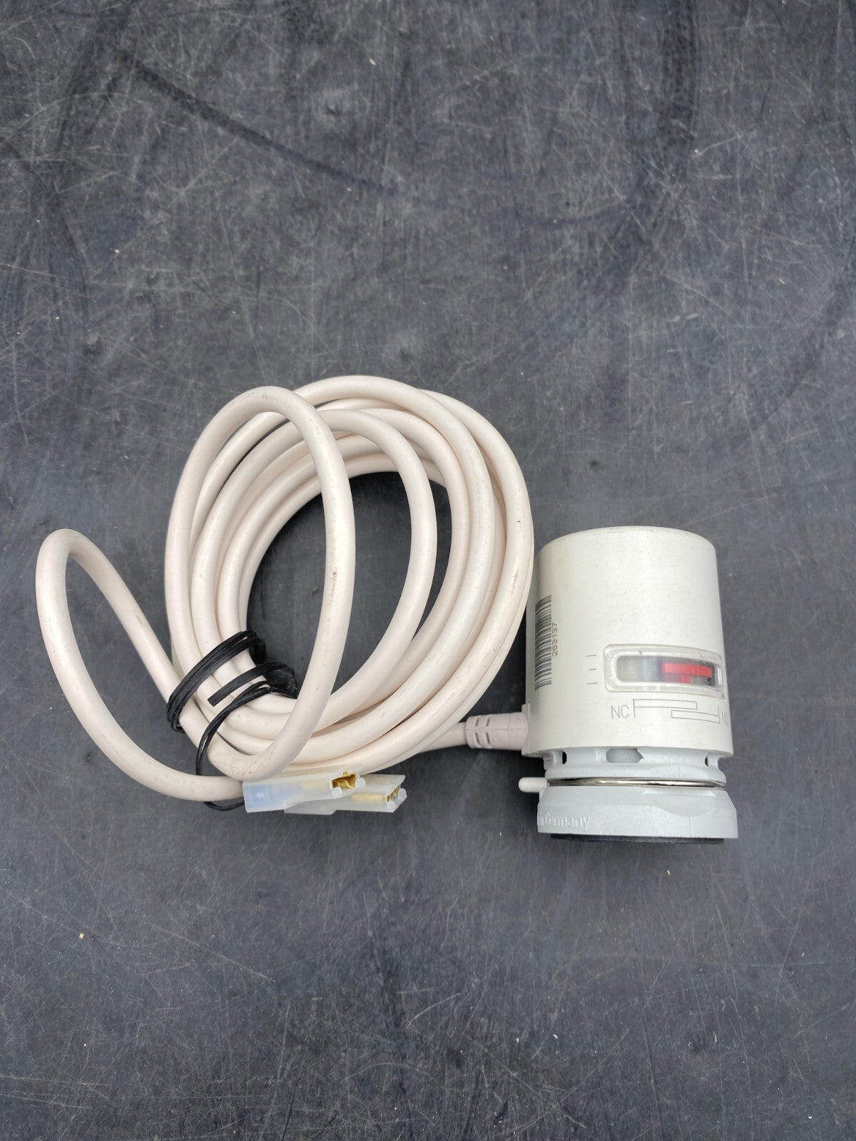 32PC X Honeywell MT4-230-ZW Thermal Actuator