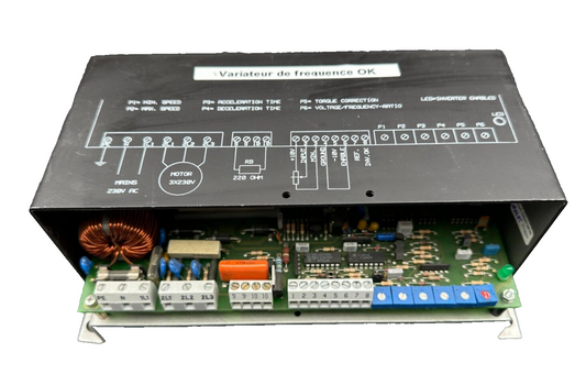 FLENDER SIEMENS OW4/220X 230 VAC 3x230 VEFF 4AEFF 100Hz DRIVER FREQUENCY INVERTE