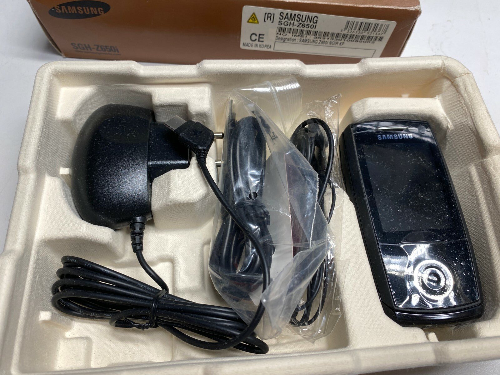 Samsung SGH - Z650i Mobile Phone Old Stock Rare collectors Mobile Phone cell GSM - KLR Automation