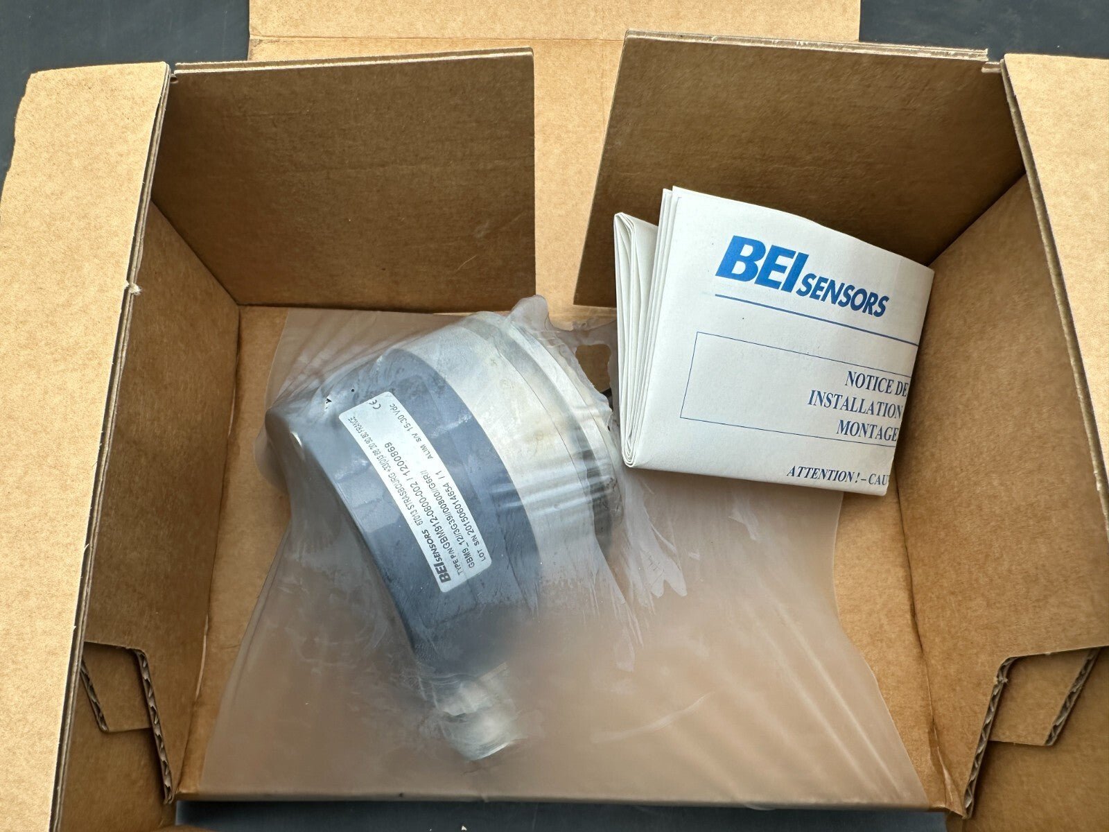 BEI SENSORS IDEACOD GBM912 - 0800 - 002 / 1200869 GBM9_12 3G39 00800 G6R ENCODEUR - KLR Automation