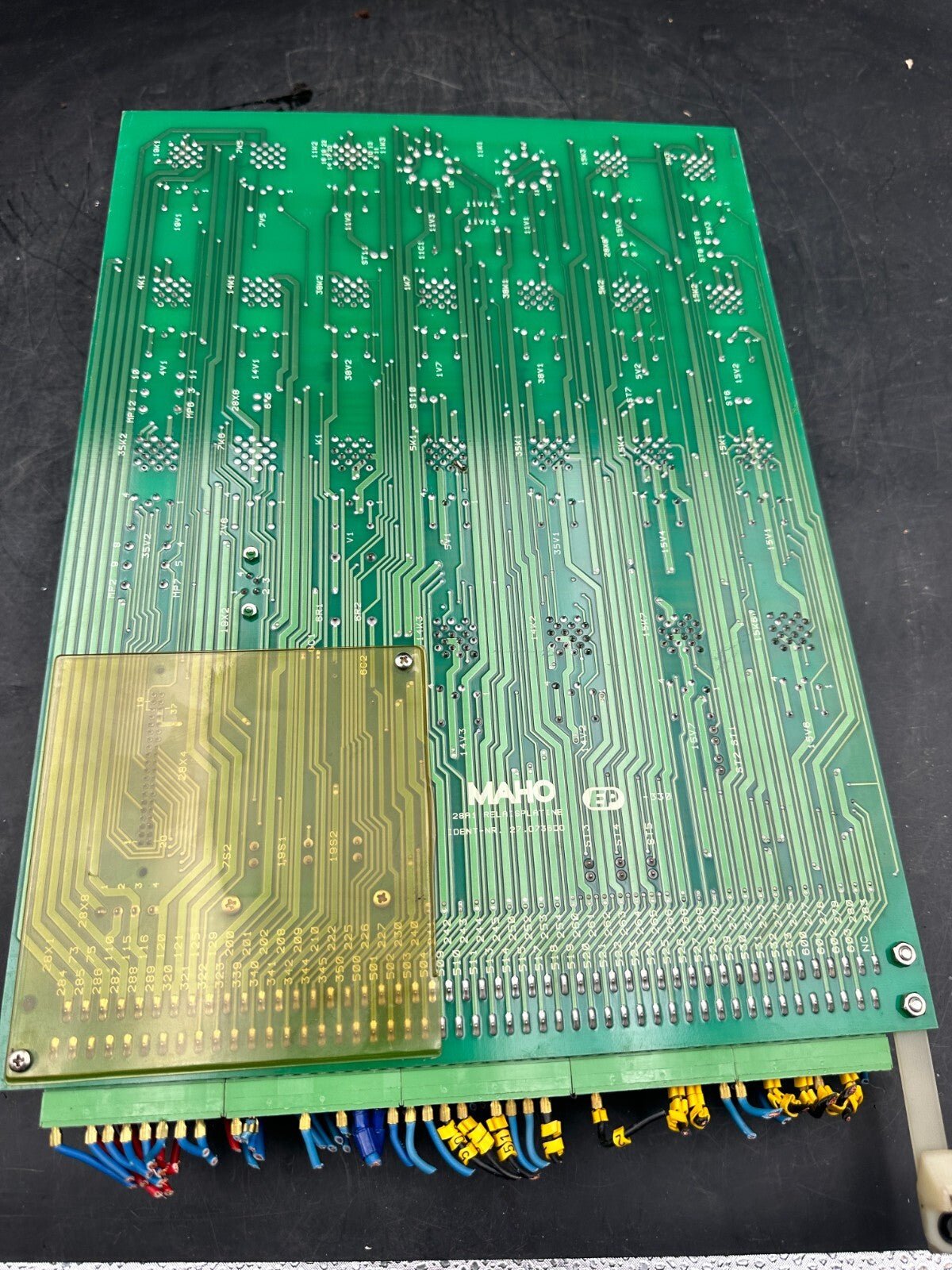 Maho CNC 432 Platine Relais 28A1 27.073600 - KLR Automation