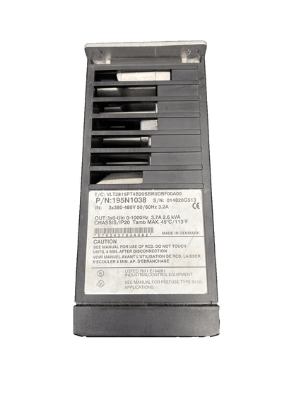 DANFOSS VLT 2800 VLT2815PT4B20SBR0DBF00A00 3.2/3.7A 2.6kVA INVERTER - KLR Automation