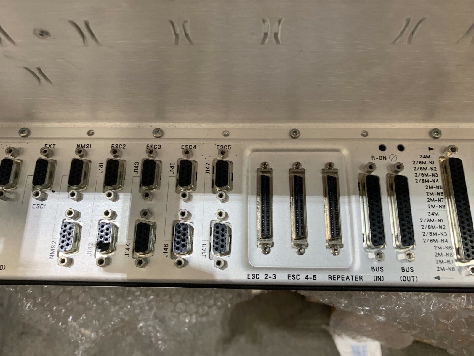 Alcatel - Lucent 9400 LX Series Digital Microwave Radio Links - KLR Automation