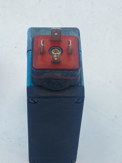 2x pc SICK WT32 - B330 Photelectric Sensor - KLR Automation