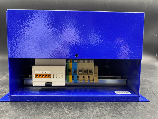 NEW SCHNEIDER ELECTRIC TAC VM230/10US REMS3008 MONO 230VAC POWER REGULATOR - KLR Automation