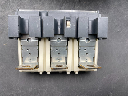 4x Merlin Gerin Compact NS TM160D 2P2D NS250 31422 Trip Unit
