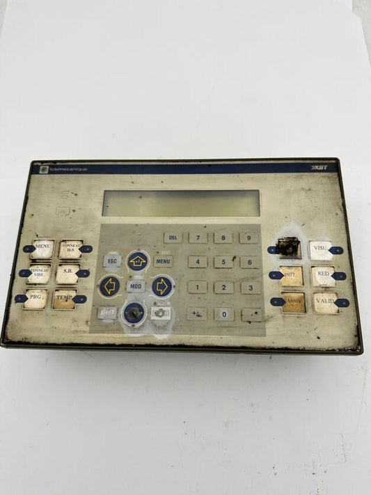 1pc x TELEMECANIQUE OPERATOR INTERFACE XBT-P021010 24VDC 10W V-1.1/9610/01174