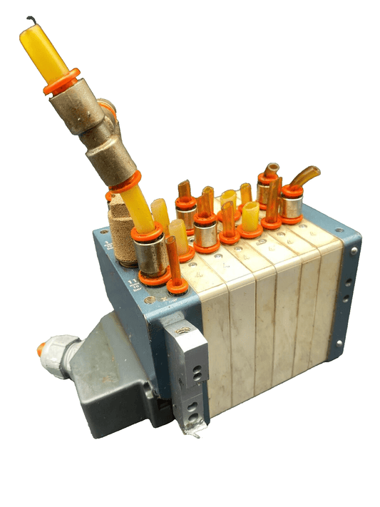 METAL WORK 0227301200 2HDM + 707303013 V8HDM x4pc + 707203013 V6HDM x2pc - KLR Automation