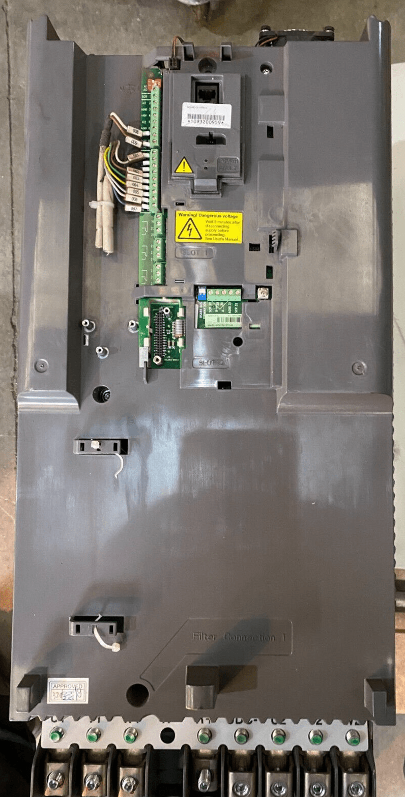 ABB ACS550 - 01 - 157A - 4 380 - 480V 75/55kW ONDULEUR + ACS - CP - A - KLR Automation