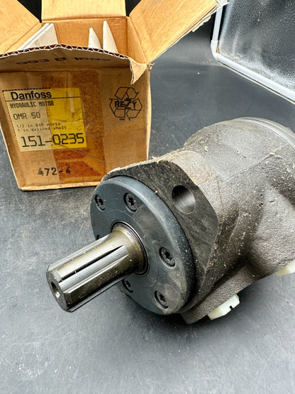 1 pc x DANFOSS OMR 50  HYDRAULIC MOTOR 151-0235 ORIGINAL SPARTS OLD STOCK