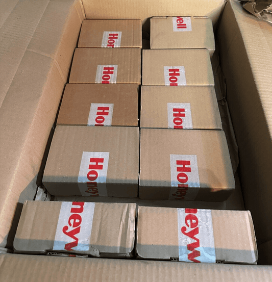 HONEYWELL R4343E1048 FLAME SAFEGUARD x1pc - KLR Automation